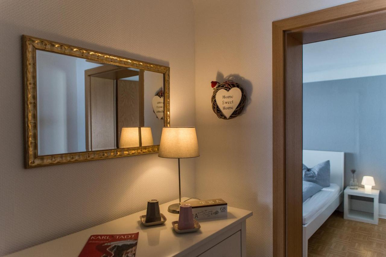 Schlafplaetzle Hotel คาร์ลชตัดท์ ภายนอก รูปภาพ