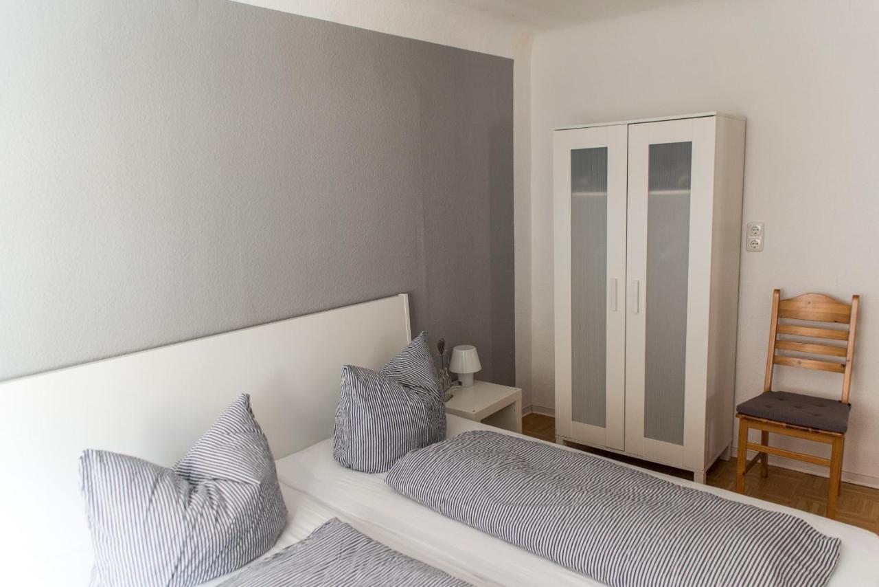 Schlafplaetzle Hotel คาร์ลชตัดท์ ภายนอก รูปภาพ